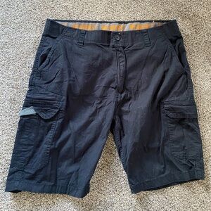 Men’s Size 38 Black Cargo Shorts